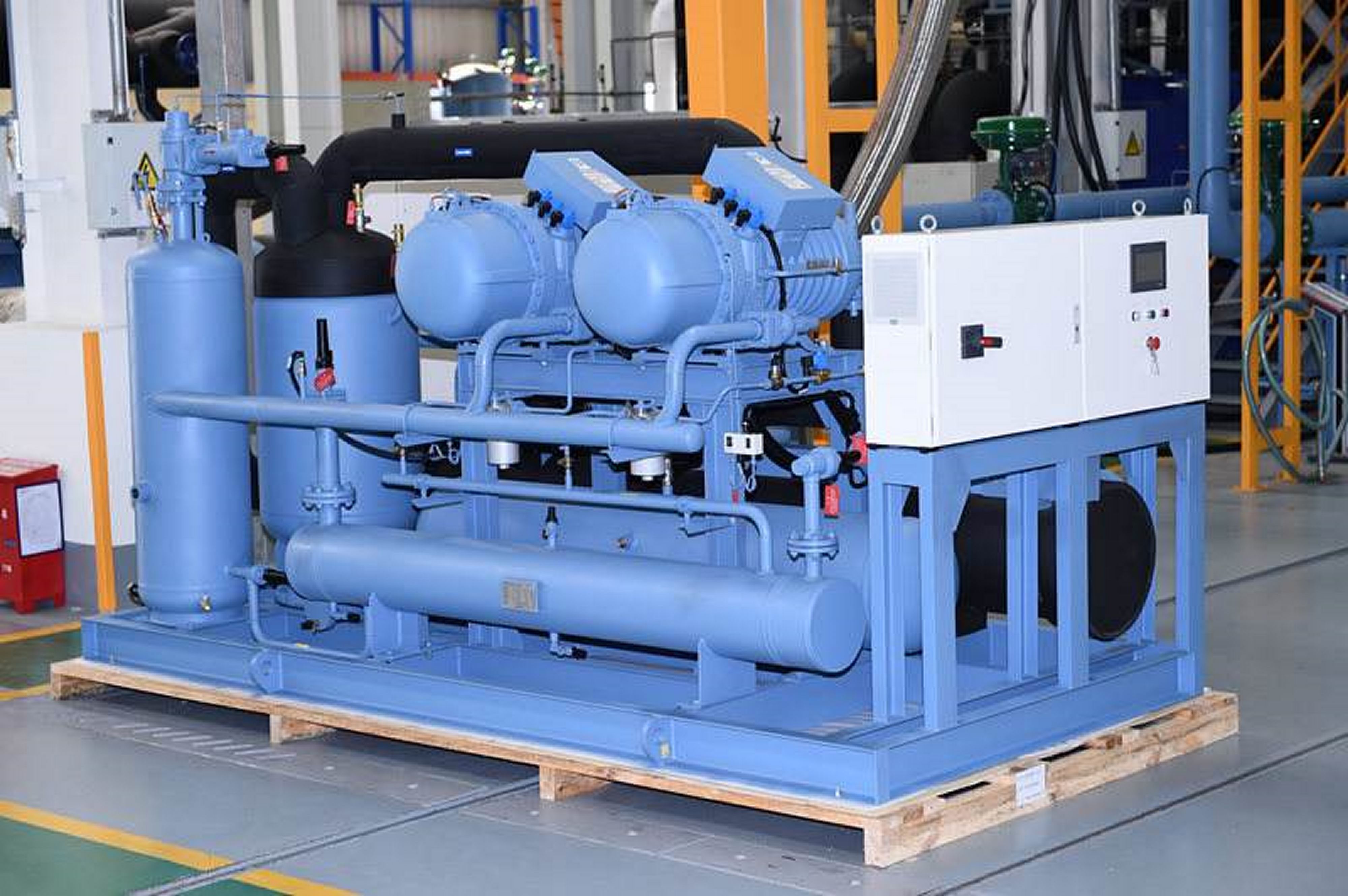 來富康兩并聯(lián)螺桿壓縮機組